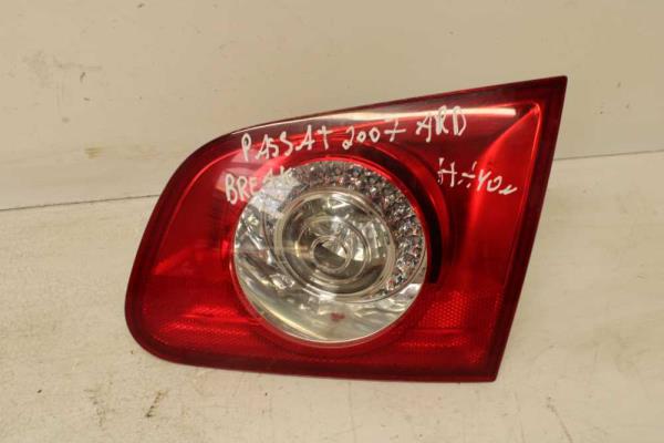 FEU ARRIERE DROIT VW PASSAT BREAK 2/2005-11/2010 ( INTERIEUR ) - Vue 1